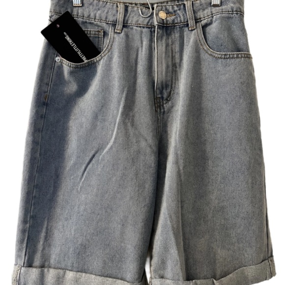 NWT Vintage Wash Denim Longline Turn Up Boyfriend Shorts Size 8 (UK size 12) - Picture 2 of 11